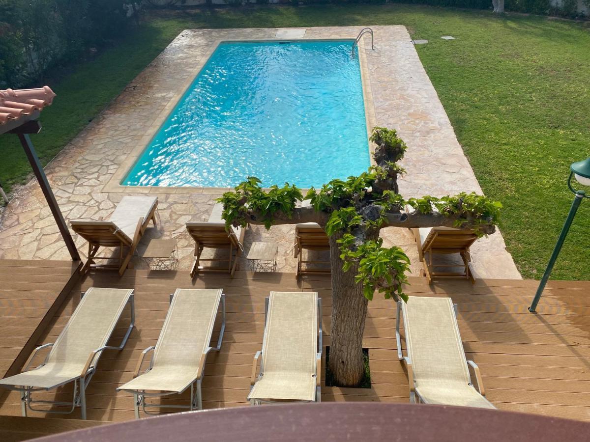 Relaxing Villa With Swimming Pool And Garden Ájosz Jeórjiosz Kültér fotó