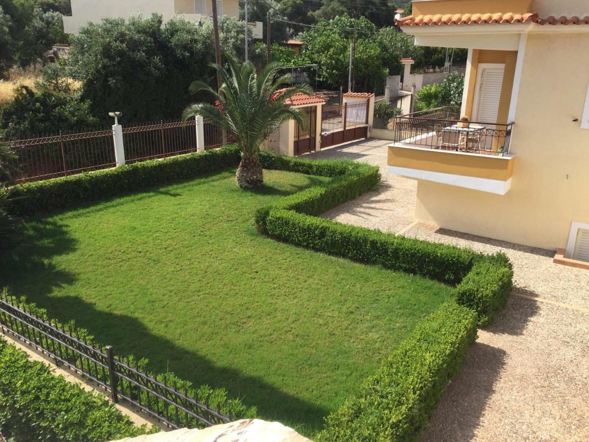 Relaxing Villa With Swimming Pool And Garden Ájosz Jeórjiosz Kültér fotó